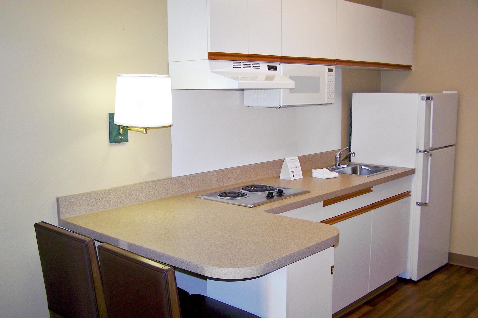 Extended Stay America Suites - Bakersfield - Chester Lane Exterior photo